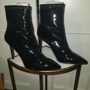 Jessica Simpson RARE US13 patent leather booties.